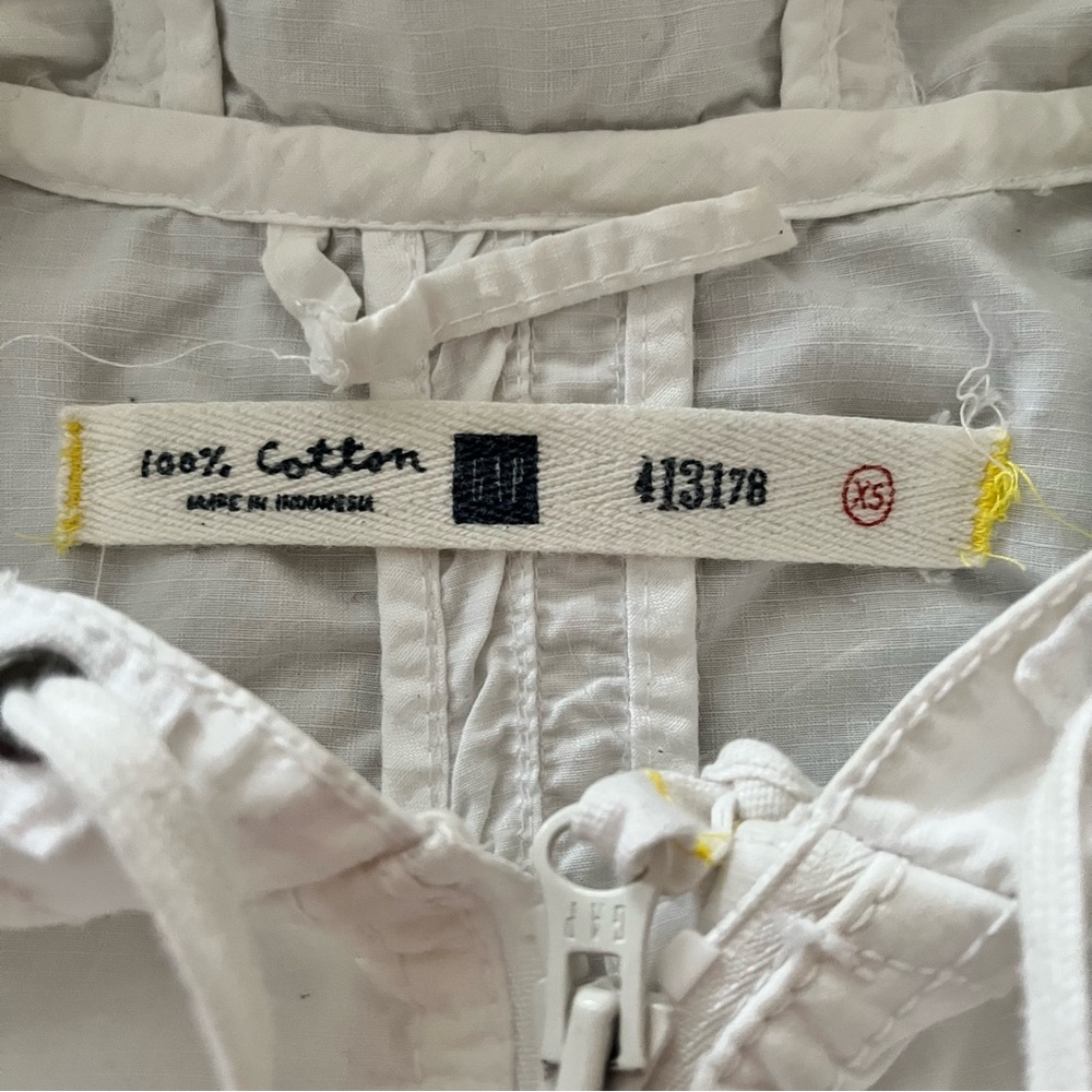 GAP Lightweight Jacket - Picture 7 of 8